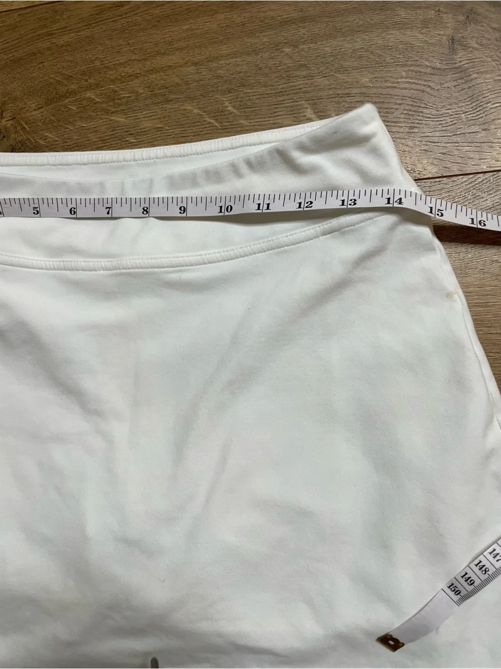 Athleta White Active Skirt with built-in shorts - XS
